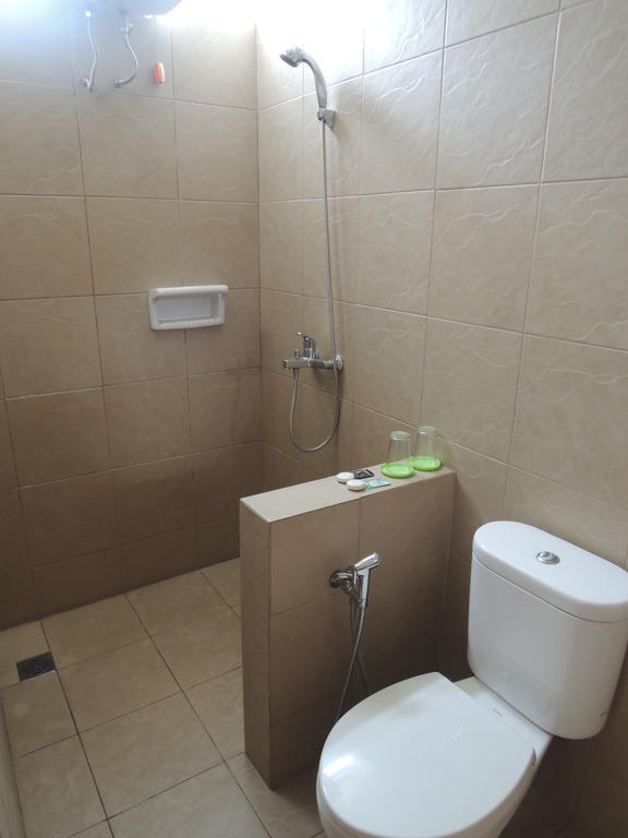 Rumah Polonia Guest House 雅加达 客房 照片